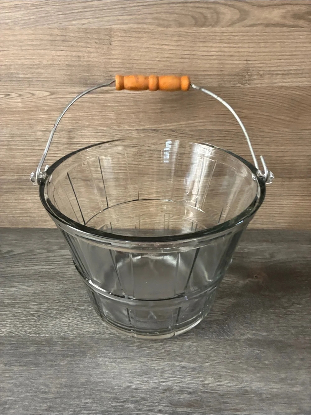 Incredible vintage Anchor Hocking Glass bucket Apple bushel basket ice bucket